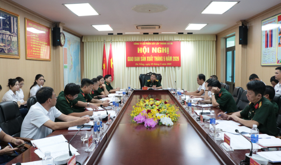 Hội nghị giao ban sản xuất tháng 5